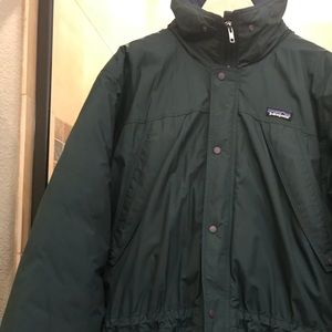 Patagonia insulated parka with hood.